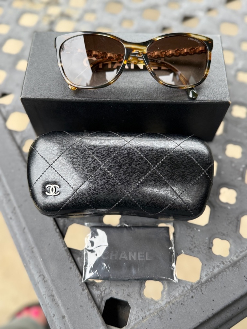 CHANEL Tortoise and Gold Chain Sunglasses with Brown Lenses - Picture 3 of 9